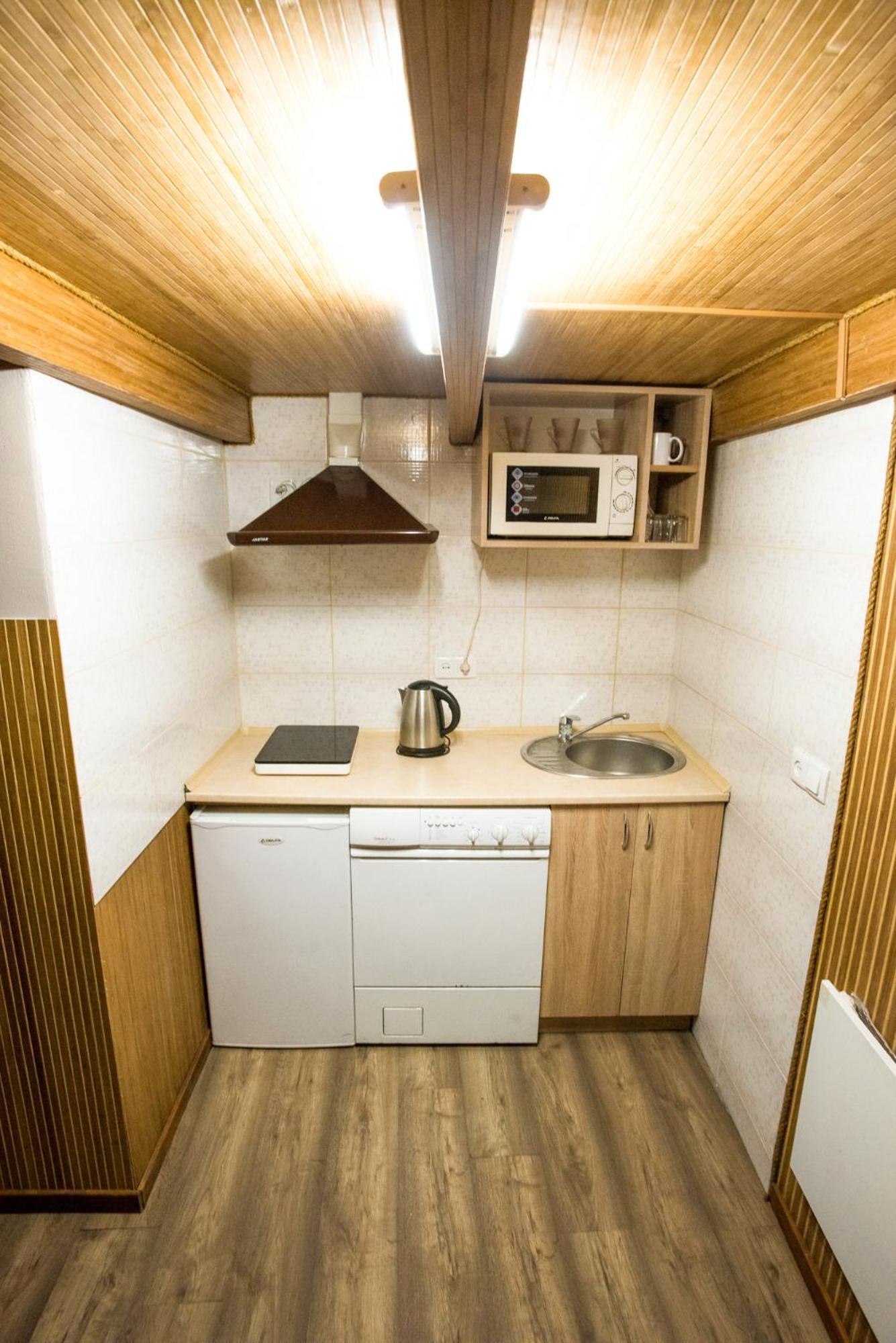 Apartment On Pekarska Street Lviv Exterior foto